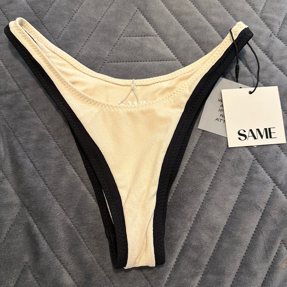 SAME LOS ANGELES SIZE S Women's Cream and Black Swim Bottom